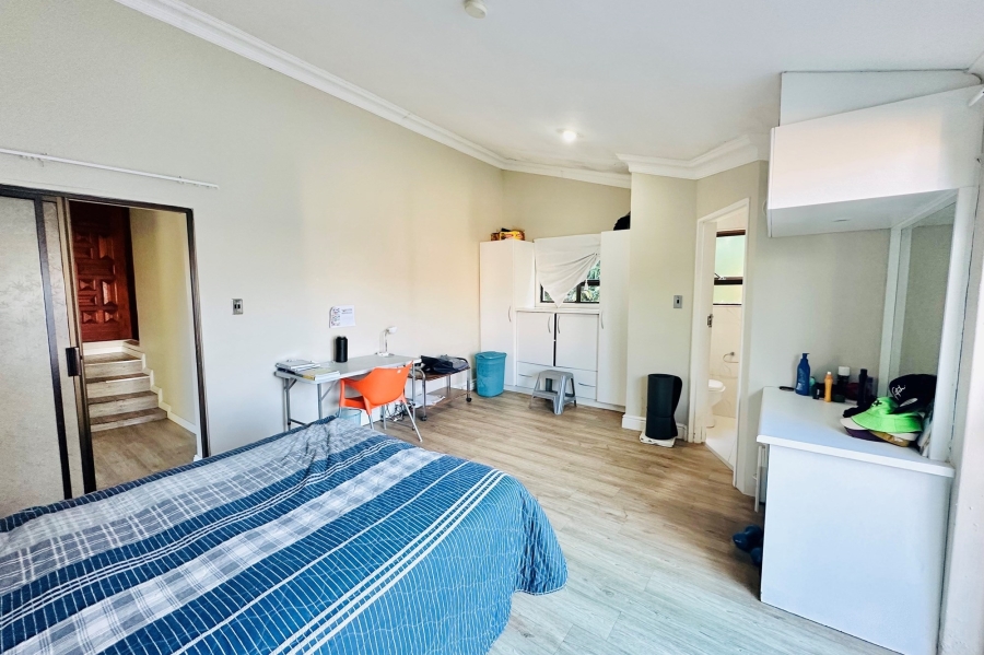 4 Bedroom Property for Sale in Providentia Eastern Cape